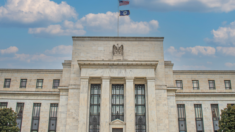 Fed’s Jefferson signals preference to maintain current interest rates amid economic uncertainty